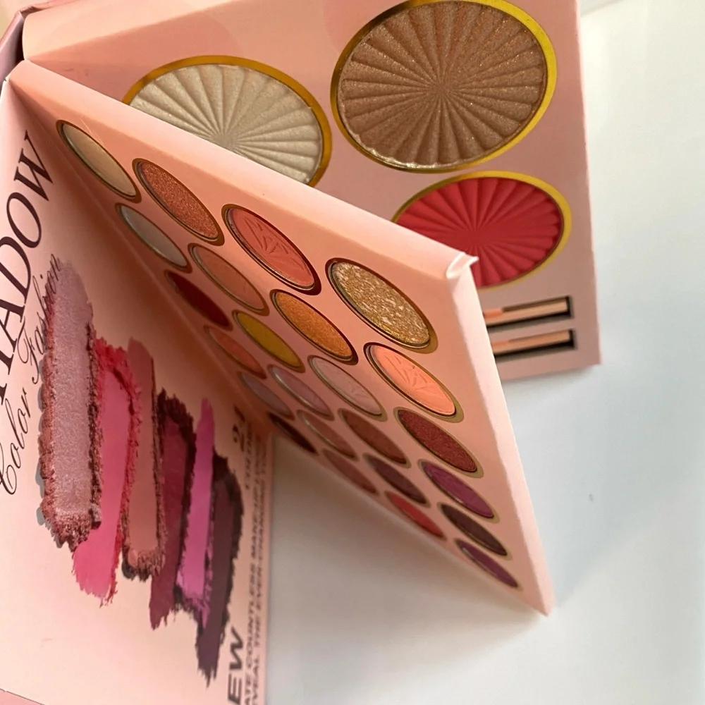 Belzgmee Fashion Eye‎ & Face Pallet - Eyeshadow, Highlight, Blusher & Gloss, NIB